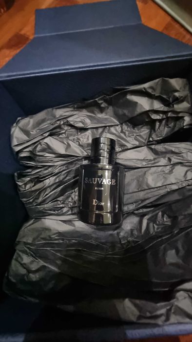 Мужской парфюм  DIOR Sauvage ELIXIR(оригинал)
