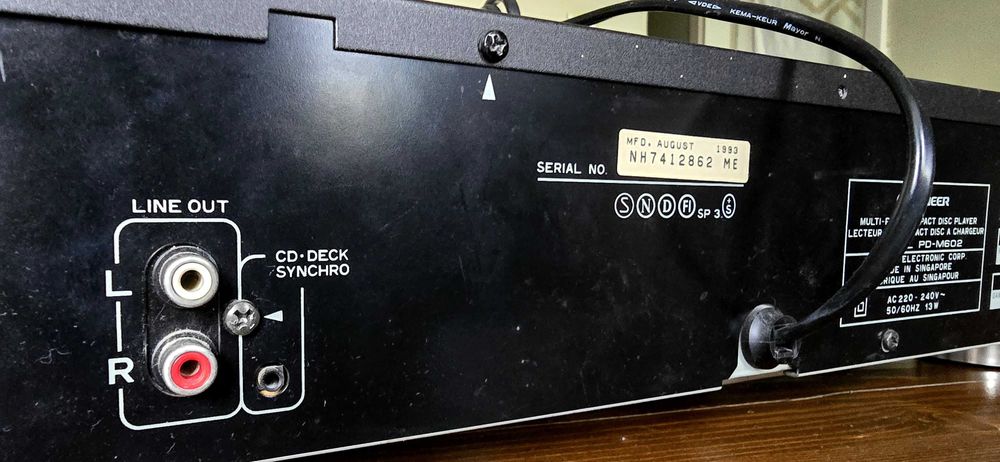Продавам cd changer Pioneer pd-m 503