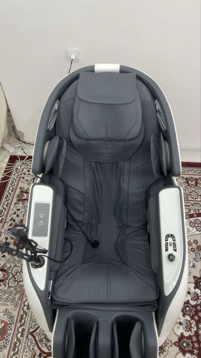 Массажный кресла новый