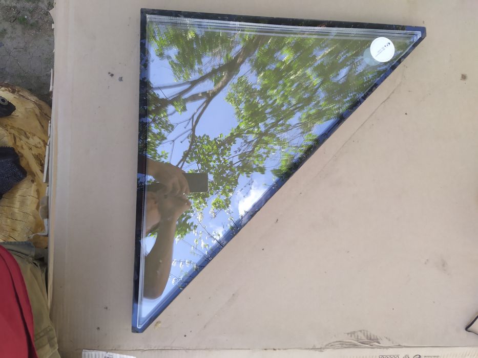 Продам стеклопакеты двухкамерные энергосберегающие.