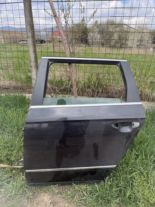 Portiera stanga spate Volkswagen Passat B6