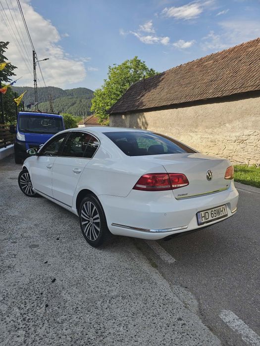 VOLKSWAGEN Passat 2012 — imagine 3