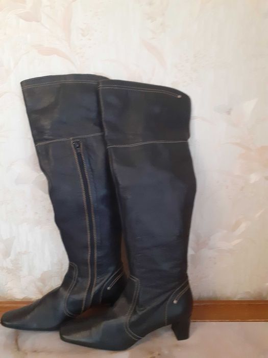 Продам сапоги женские