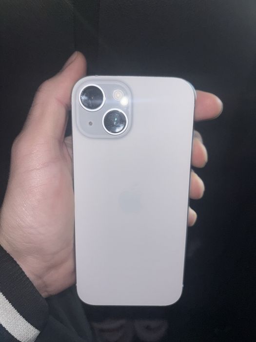 Iphone 15 nou alb