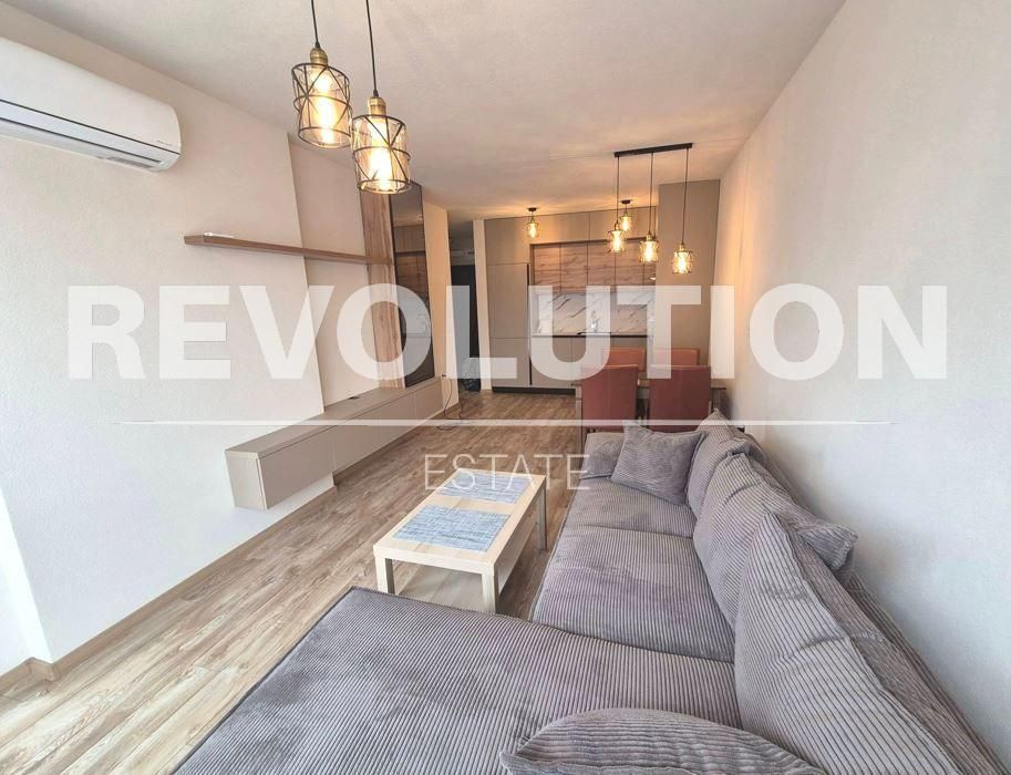 Двустаен апартамент в района на Център!