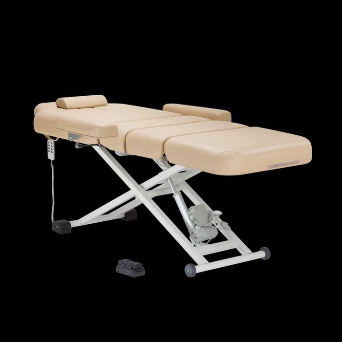 Стационарный массажный стол Yamaguchi Lux
Многофункциональный стол.