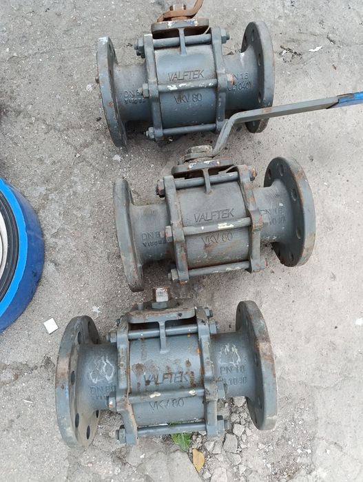 Продам краны pn 16 dn300.pn16 dn80