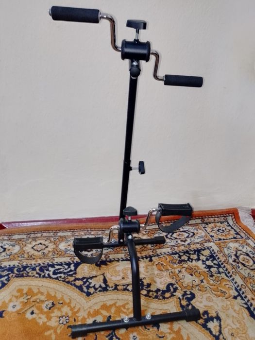 Продам тренажёр велосипед за 20000