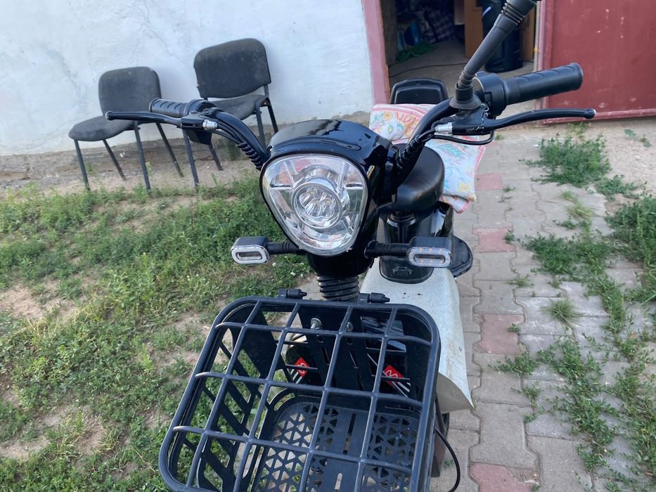 Срочна продаю  нужен денг
