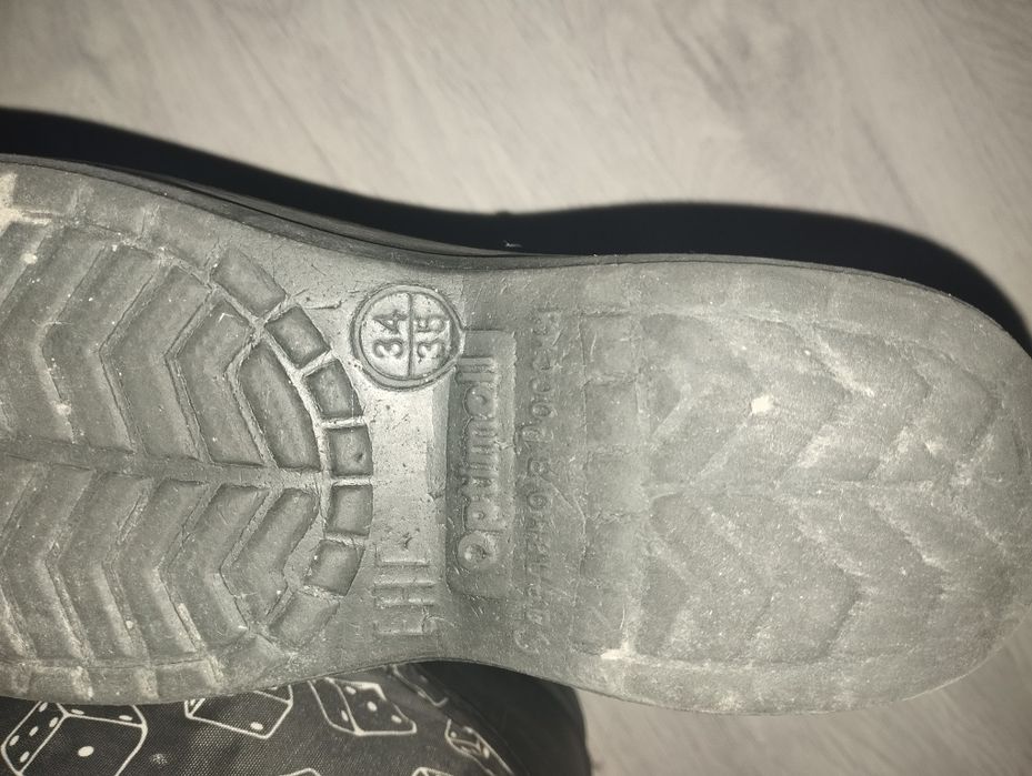 Продам сапоги детские