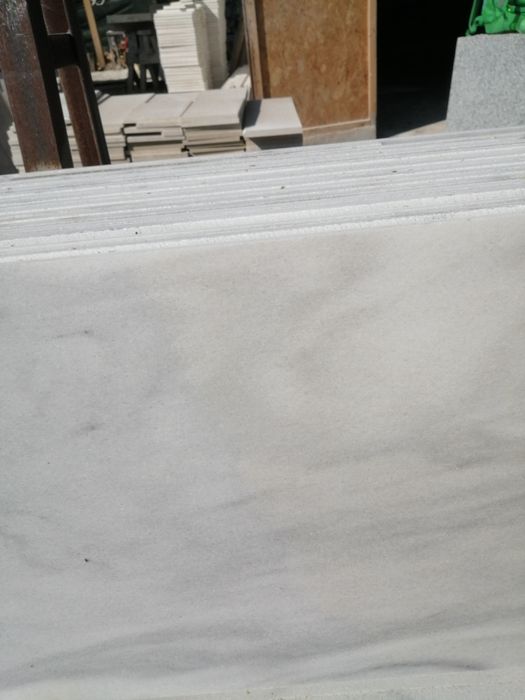 Vând Marmură vrata la cele mai bune preturi începând de la 200 de lei