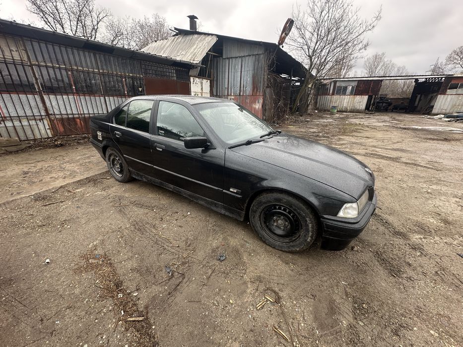 BMW E36 На части