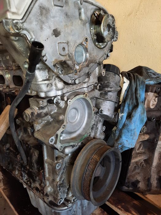 Двигатель мерседес 111, 2 литра