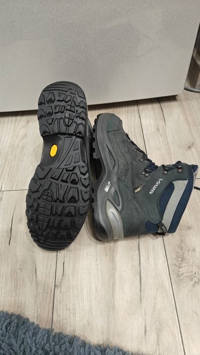 Lowa. Mărimea 41.5