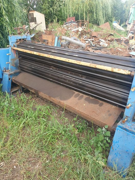 Utilaj de cutat tablă