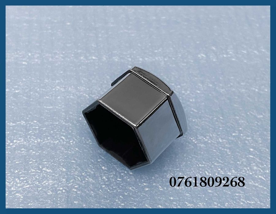 Set 20 capace / capacele cromate prezoane de 17mm