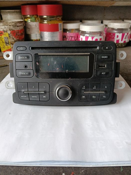 Radio CD player original Dacia Logan 2