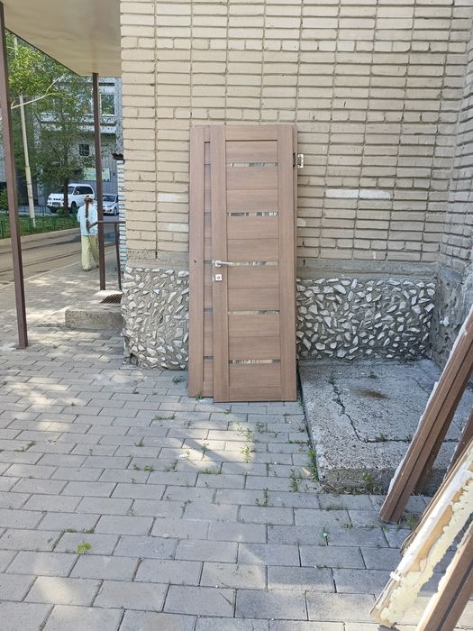 Продам двери наружная
