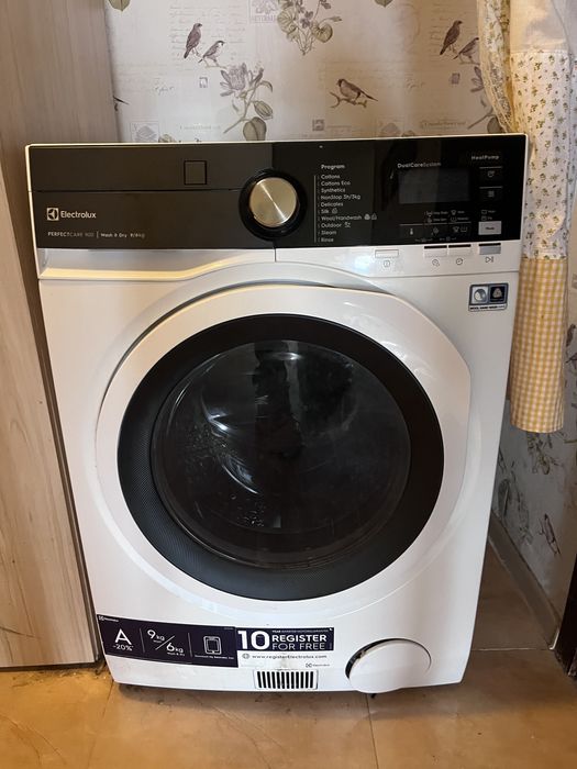 Пералня и сушилня electrolux в много добро състояние