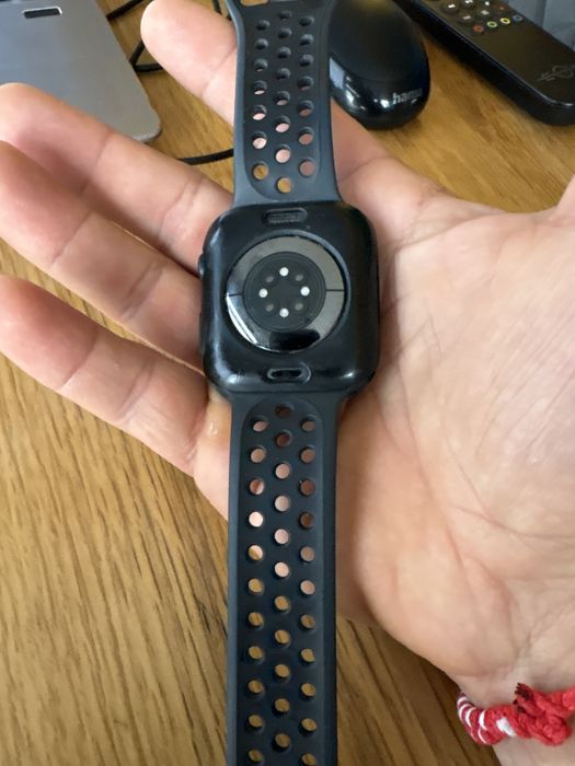 Applle Iwatch 7 Nike серия 45 мм.