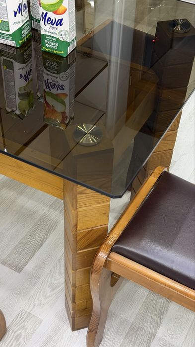 КУХОННЫЙ стол сотилади