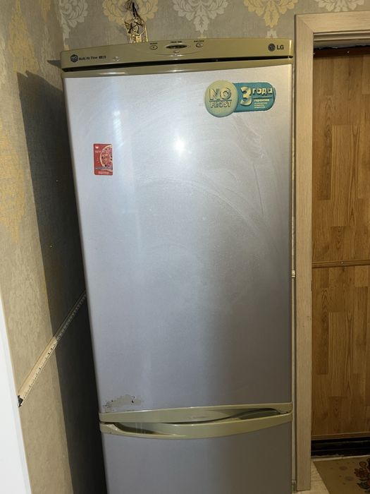 Холодильник б/у