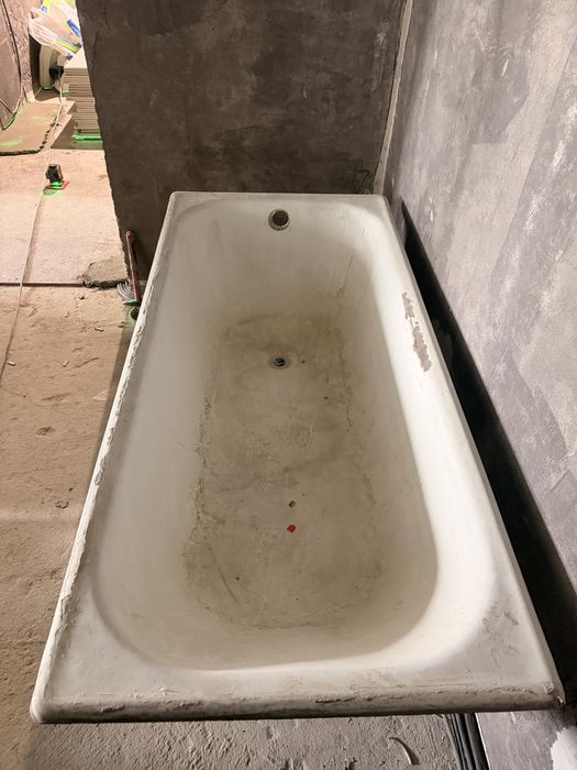 Cadă din fontă masivă 150x70 cm - cu picioare de susținere