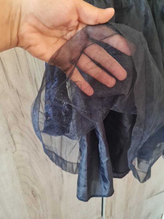 Рокля за млада дама размер 140