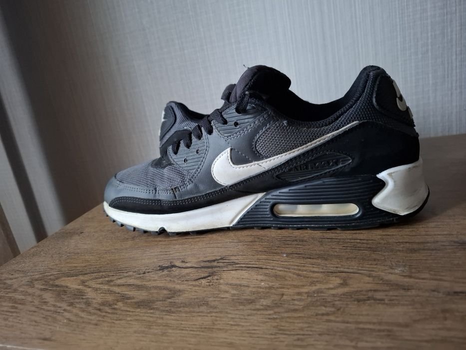 Nike air max 90 маратонки 45 номер.