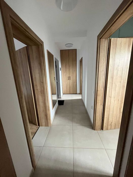Apartament 2 camere, prima inchiriere, imobil tip casa, zona Coresi Tractorul