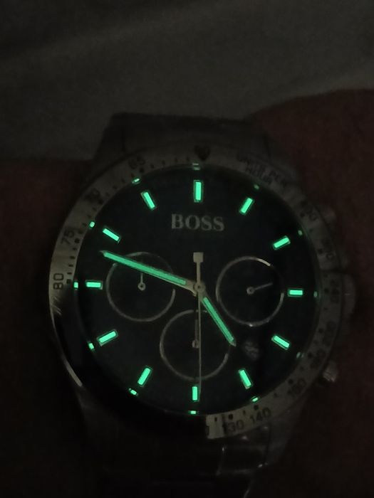 Нов часовник HUGO BOSS Hero Sport Lux Chronograph 1513755. Имам и други обяви с нови часовници Hugo BOSS