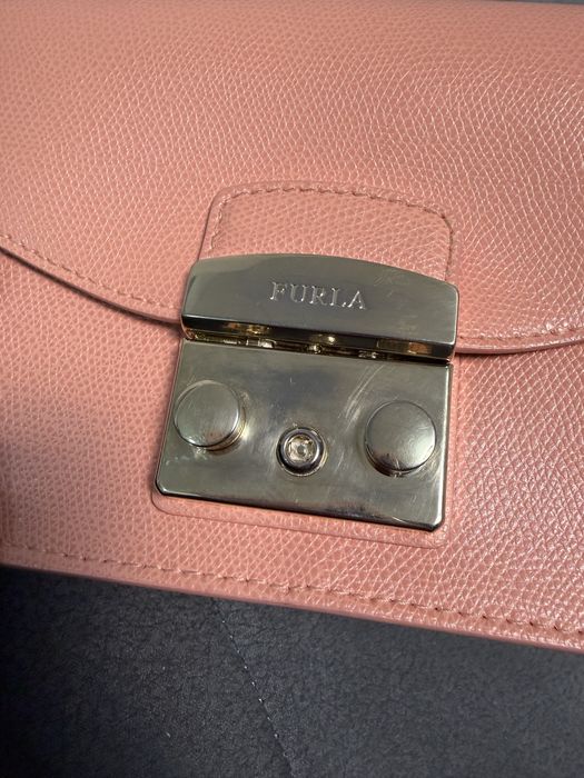 Furla Metropolis праскова / сьомга