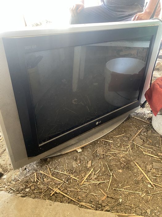 Телевизор LG даром