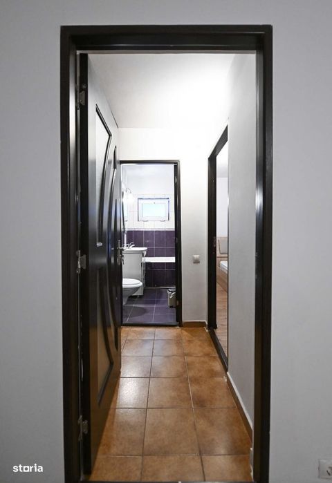 2 camere Rovine Dezrobirii parter cu balcon 54 mp centrală termică — fotografia 3