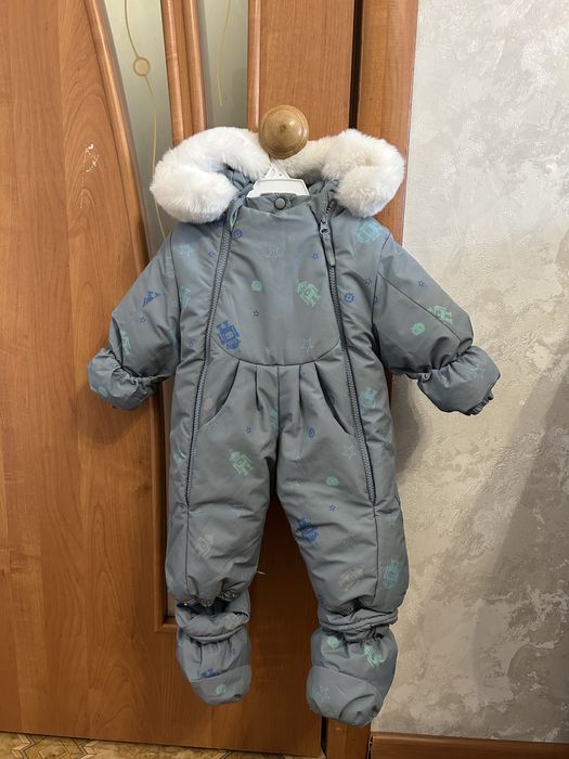 Продам комбинезон детский зимний