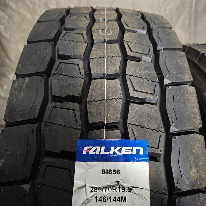 4Нови тежкотоварни гуми 285/70R19.5 Falken BI856 146/144Mmade in Japan