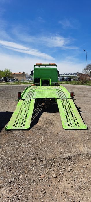 Vand man autoplatforma