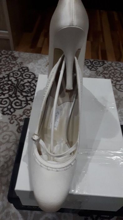 Продам туфли эксклюзивные