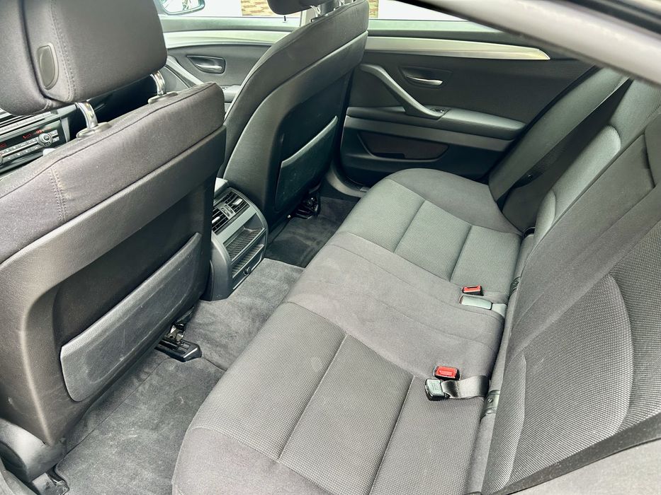 BMW 520d-184CP/automat/2012