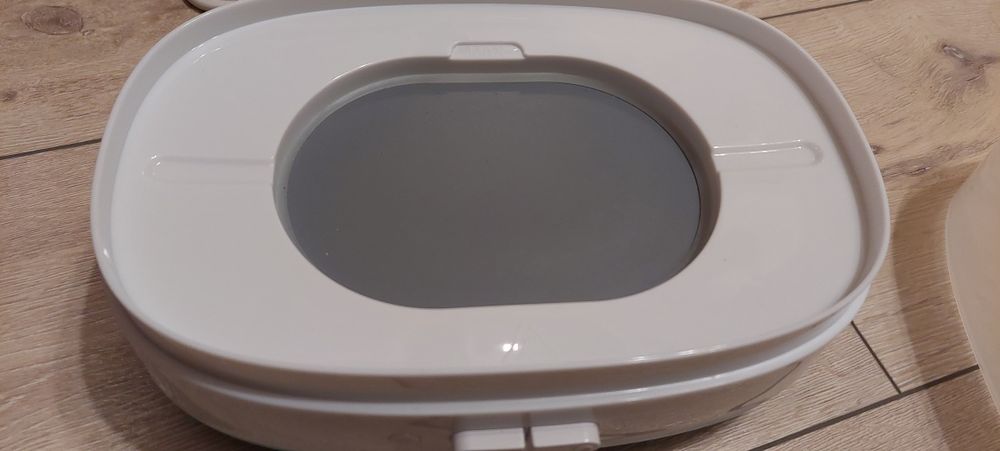 Бебешки стерилизатор за шишета, биберони