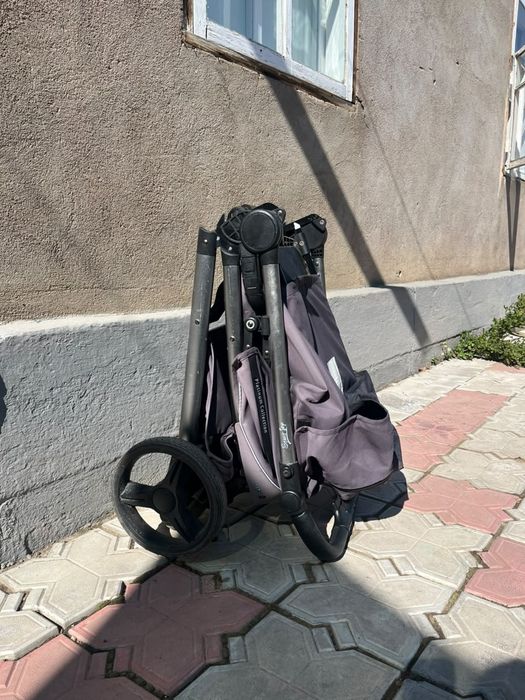 Детская коляска прогулочная