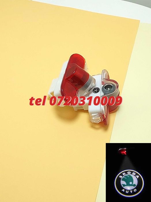 Set 2 Proiectoare Cu Logo Dedicate Skoda Octavia
