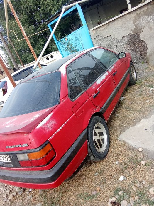 2.8 продам машину срочно