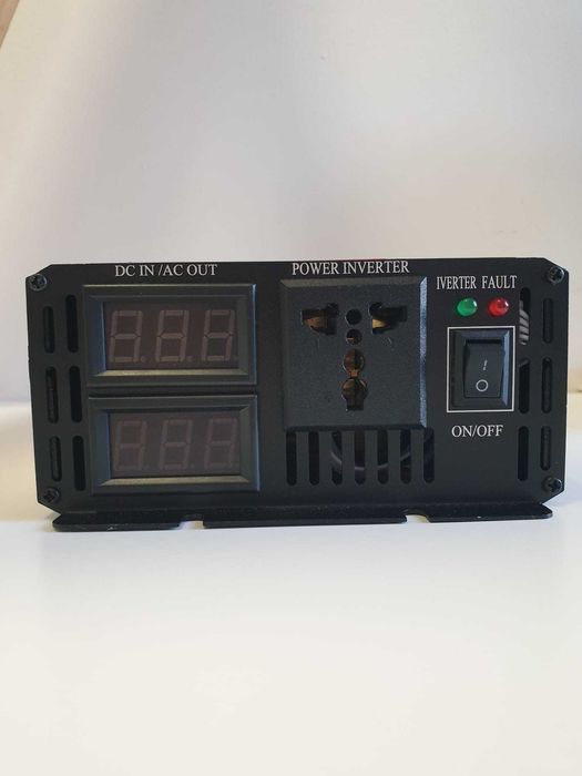 Invertor 12V sau 24V, 2,2kW, 3kW, 5kW unda sinusoidala pura,afisaj LCD