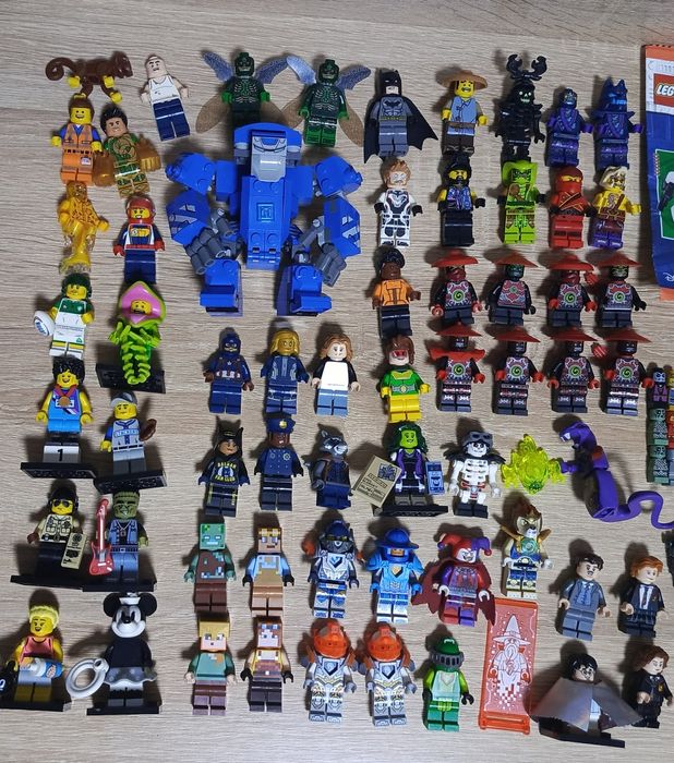 Lego minifigures