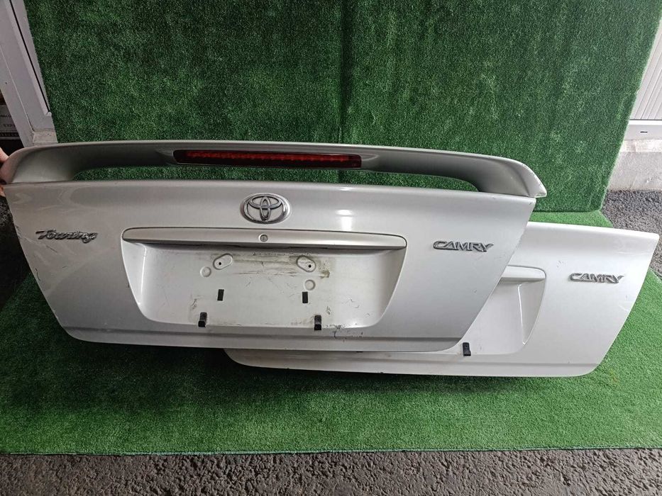 Крышка багажника от Toyota Camry 30 35