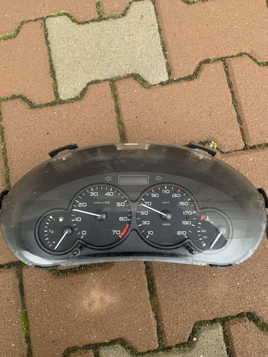 Километраж пежо 206 бензин peugeot 206