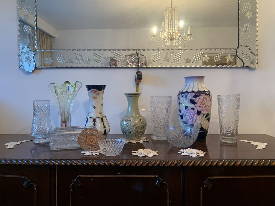 Bibelouri portelan , cristal , sticla , vaza