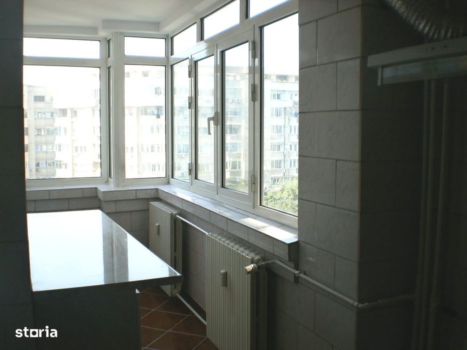 3 camere Bdul Decebal- Metrou Piata Muncii