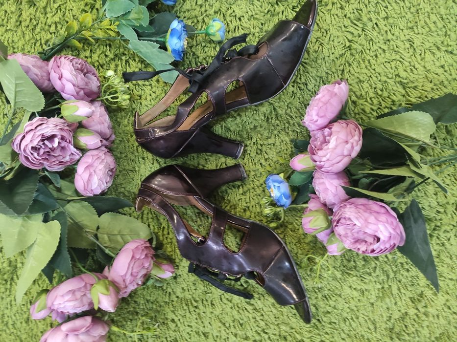 Туфельки 500 тг